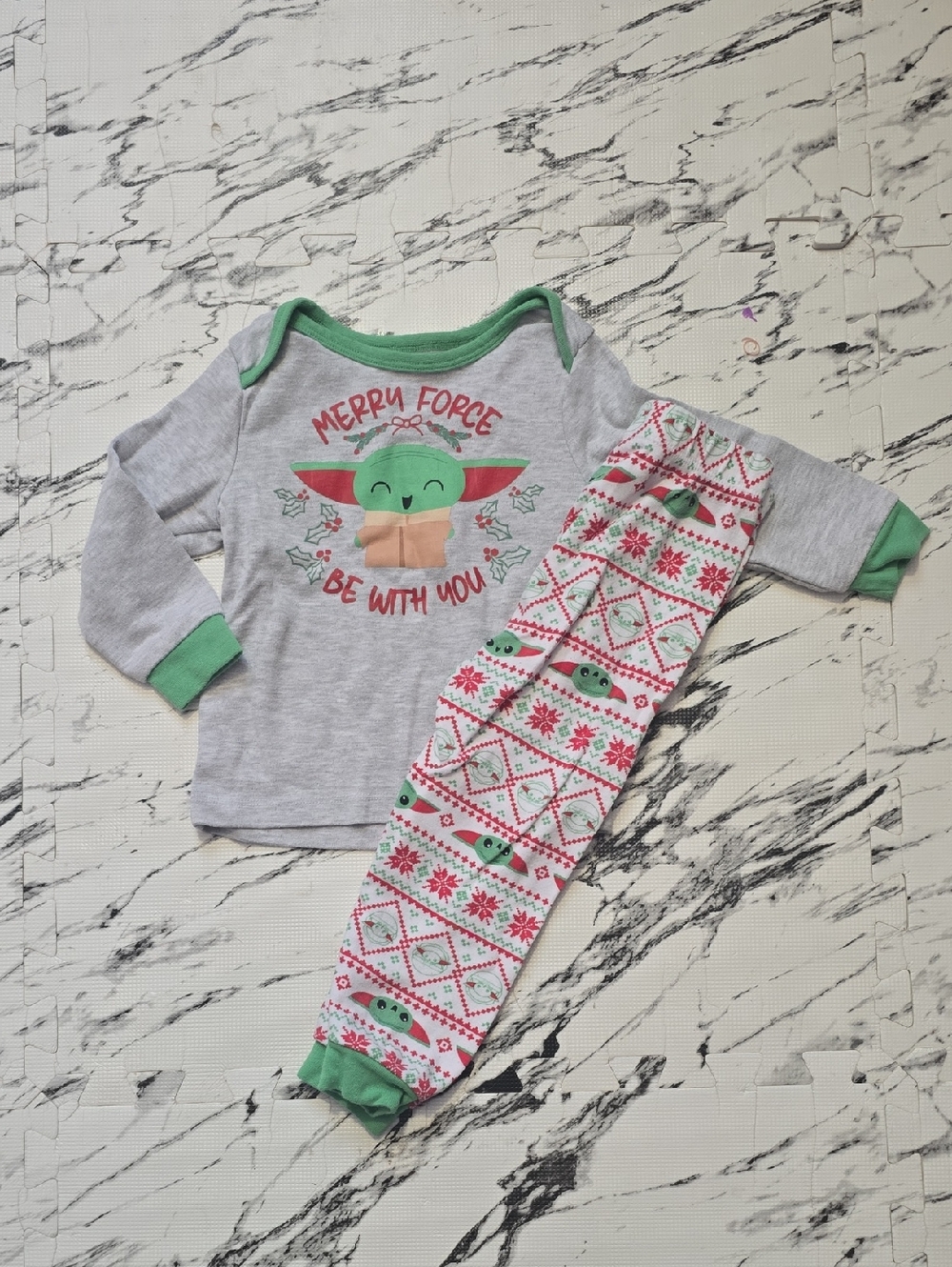 Star Wars Kids Grey and Green 'Merry Force Be With You' Pajama Set